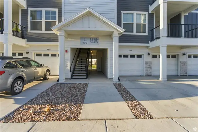 938 W Coral Charm Way #L202, Saratoga Springs, UT 84045 - #2