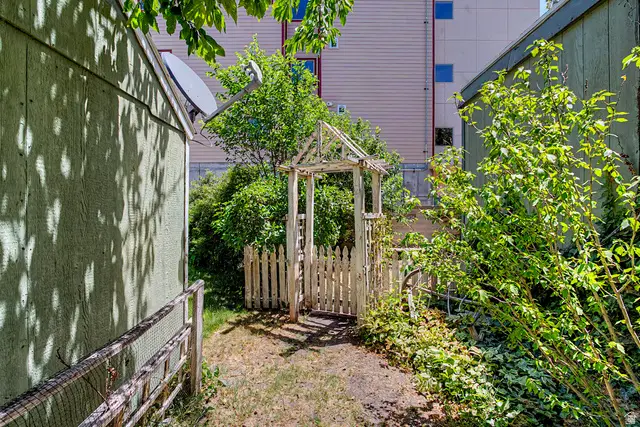 256 N Fall St, Salt Lake City, UT 84116 - #1