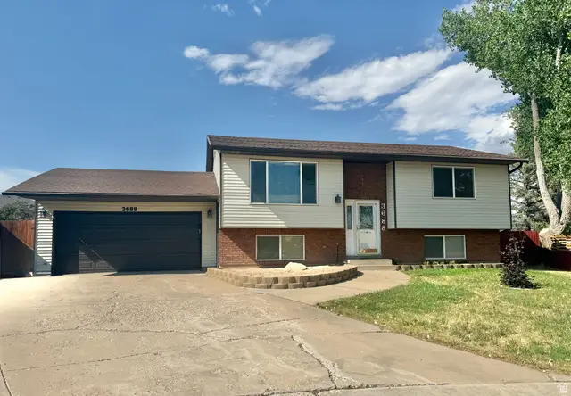 3688 Westridge Dr, Vernal, UT 84078 - #1