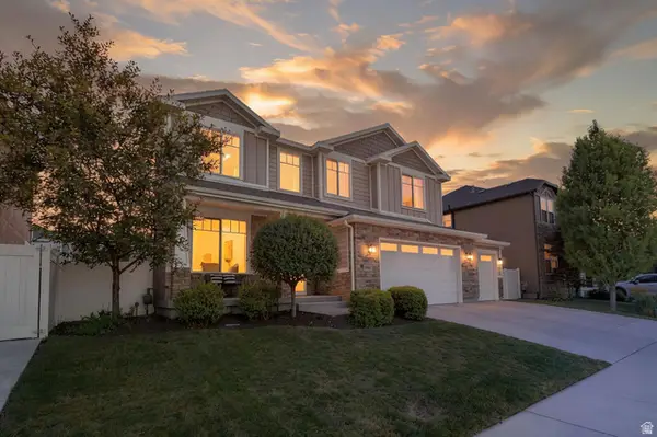 3781 W Tottori Dune Dr, South Jordan, UT 84009