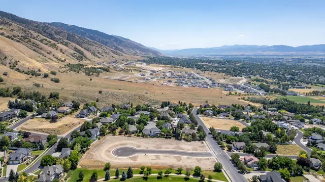 1433 Red Fox Ct #2, Logan, UT 84321 - #2