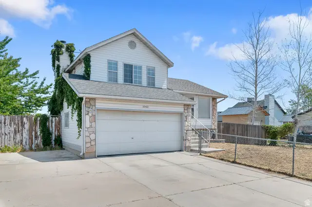 5762 W Chambre Dr S, Salt Lake City, UT 84118 - #2