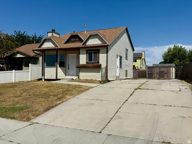 2607 S Twain Dr, Magna, UT 84044 - #2