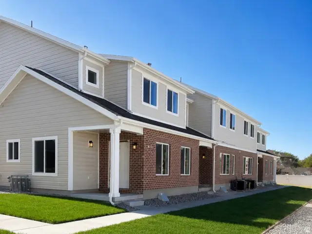 765 N Pheasantbrook Dr #2C, Centerville, UT 84014 - #2