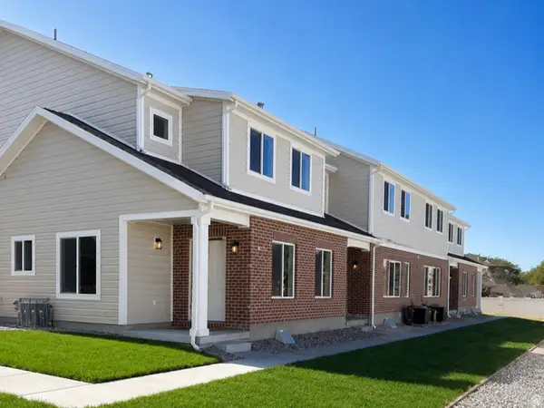 753 N Pheasantbrook Dr #2D, Centerville, UT 84014