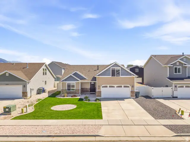 347 W Indian Camp Rd N, Ogden, UT 84404 - #2