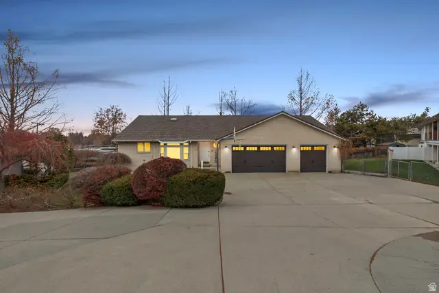 1504 E Spring Ln, Holladay, UT 84117 - #1