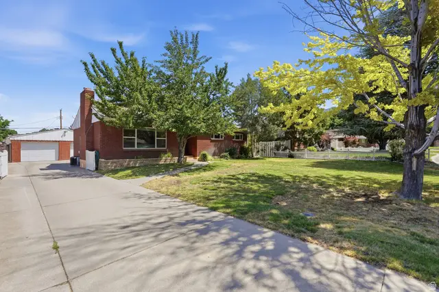 2111 E Wilmott Dr, Millcreek, UT 84109 - #2