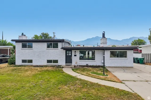 5777 S Sagewood Dr, Murray, UT 84107 - #1