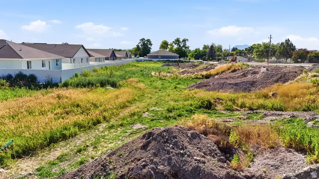 246 W 400 N #10, Smithfield, UT 84335 - #3
