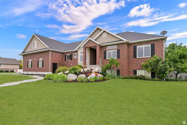 2942 W 2175 S, West Haven, UT 84401 - #1