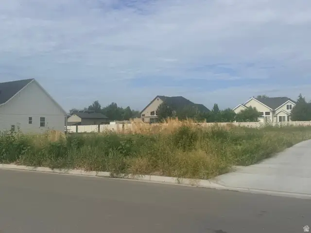 3025 N 650 W #4, Pleasant View, UT 84414 - #2