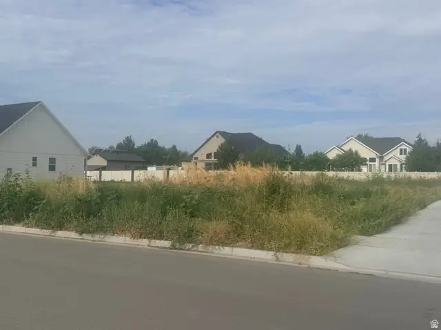 3025 N 650 W #4, Pleasant View, UT 84414 - #3
