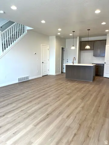 6835 S Mount Berry Rd #436, West Jordan, UT 84081 - #2
