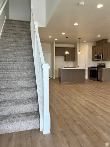 6835 S Mount Berry Rd #436, West Jordan, UT 84081 - #3