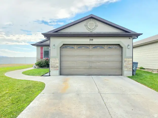 709 N Skipton, North Salt Lake, UT 84054 - #2