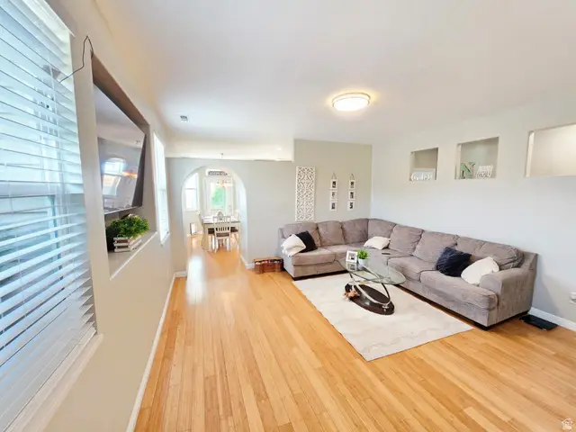 709 N Skipton, North Salt Lake, UT 84054 - #3