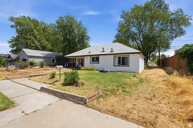 5470 S 2300 W, Roy, UT 84067 - #2