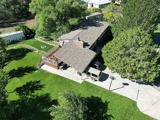 360 N State St, Ferron, UT 84523 - #3