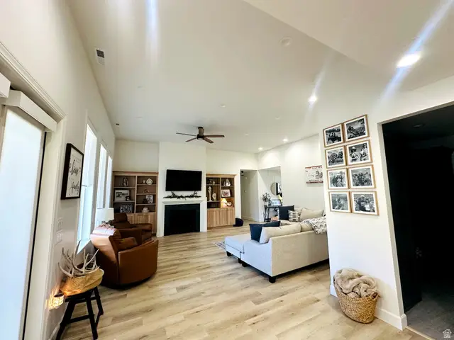 888 W Torrey Pines Dr, Richfield, UT 84701 - #3