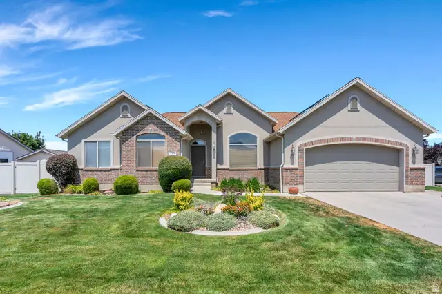 193 E Santa Fe Dr, Springville, UT 84663 - #1