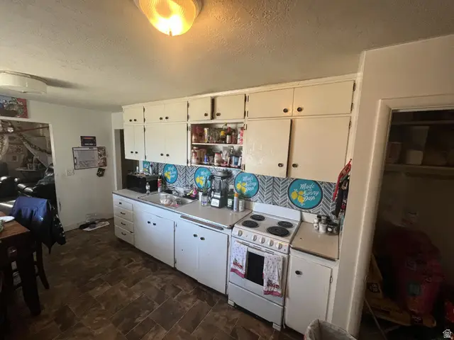 2870 W 3100 S, West Valley City, UT 84119 - #3