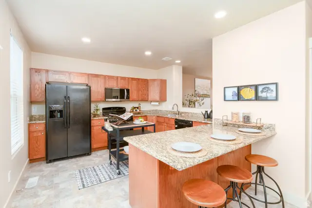10693 S Topview Rd, South Jordan, UT 84009 - #3