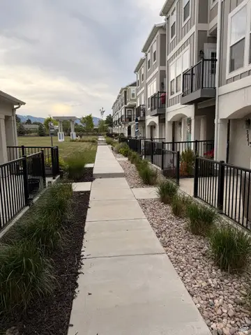3839 W Gartmore Ln, Taylorsville, UT 84129 - #3
