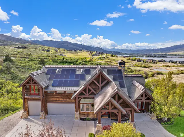 6438 E Summit Cv, Huntsville, UT 84317 - #2