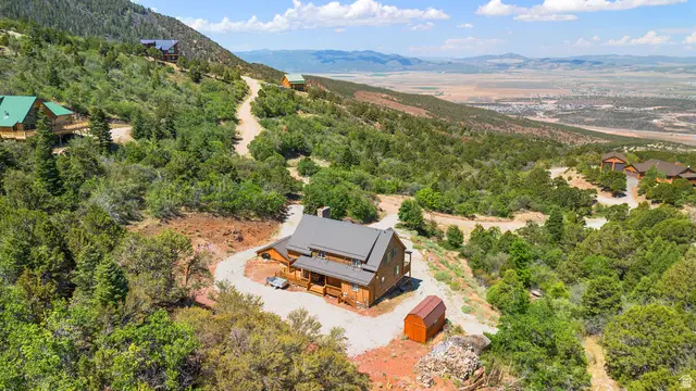 813 E High Mountain Dr, Cedar City, UT 84720 - #2