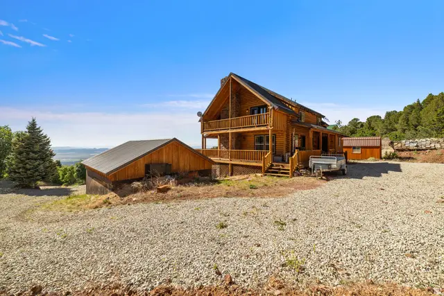813 E High Mountain Dr, Cedar City, UT 84720 - #3