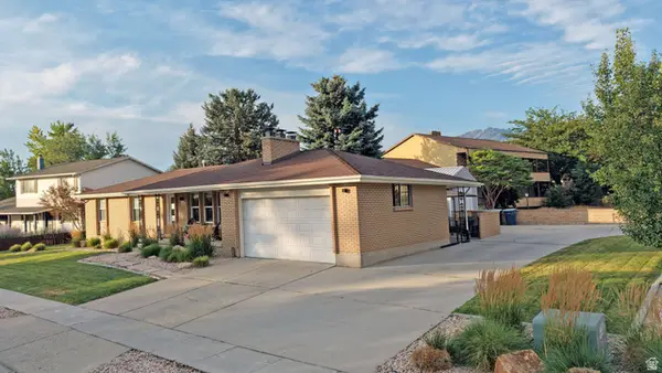 8291 S El Manicero Way E, Sandy, UT 84093