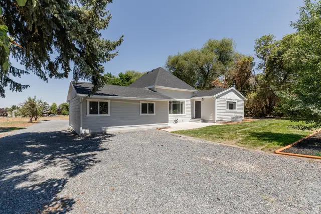 225 W 8800 S, Millville, UT 84326 - #1