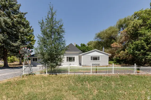 225 W 8800 S, Millville, UT 84326 - #3