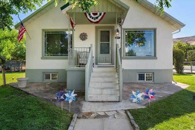 389 S 300 W, Hurricane, UT 84737 - #1