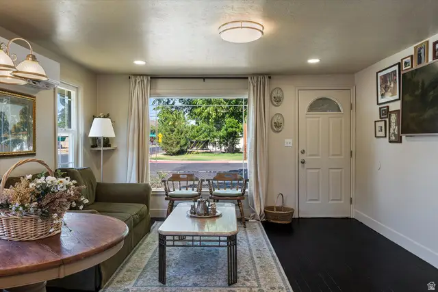 389 S 300 W, Hurricane, UT 84737 - #3
