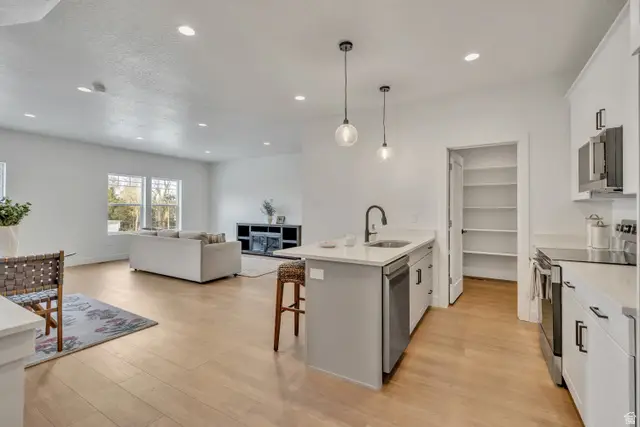330 E 7635 S, Sandy, UT 84047 - #3