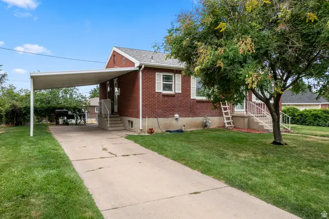 780 S Birch St E, Clearfield, UT 84015 - #3
