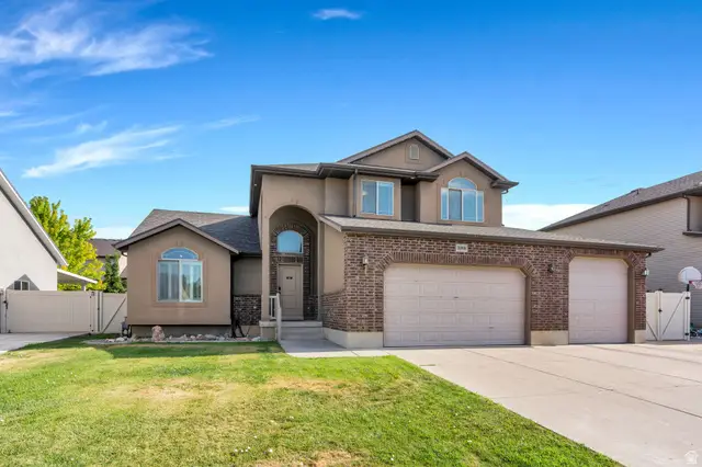 3268 W 1025 N, Layton, UT 84041 - #1