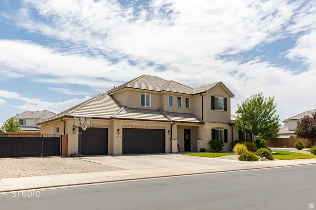 2252 E Fieldstone Cir, Saint George, UT 84790 - #3