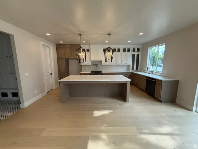 1548 N 275 W, Orem, UT 84057 - #3