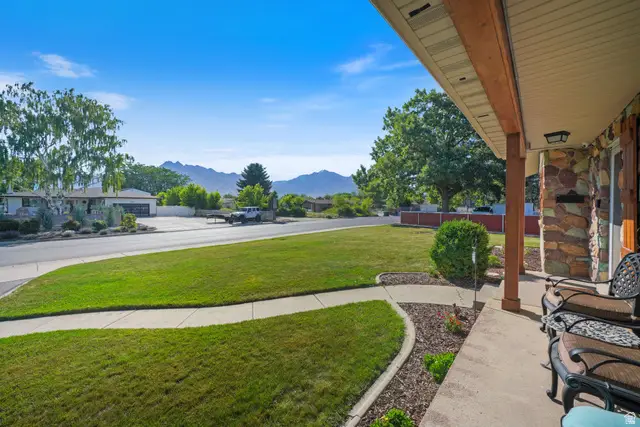 5572 S Avalon Dr, Murray, UT 84107 - #2