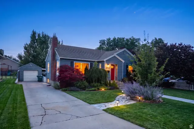 2952 S Imperial St E, Salt Lake City, UT 84106 - #2