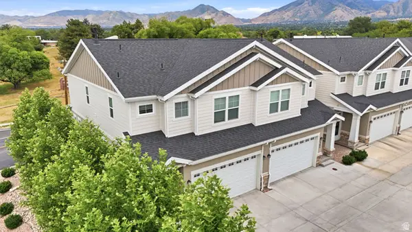 1303 E Weyburn Ln, Holladay, UT 84117