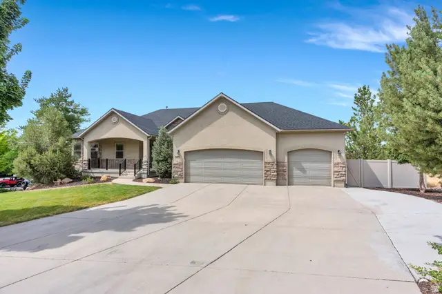 373 E Alexander Dr, Elk Ridge, UT 84651 - #2