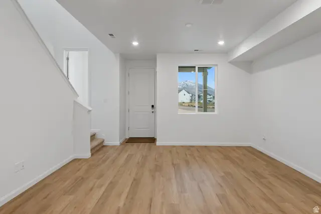 1304 E 1670 N, Payson, UT 84651 - #3