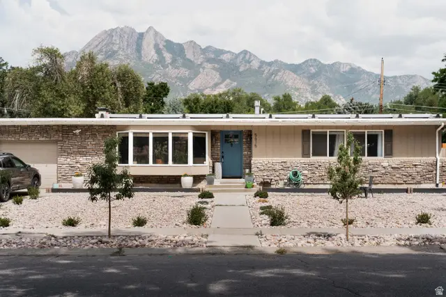 5615 S Laurelwood E, Holladay, UT 84121 - #1