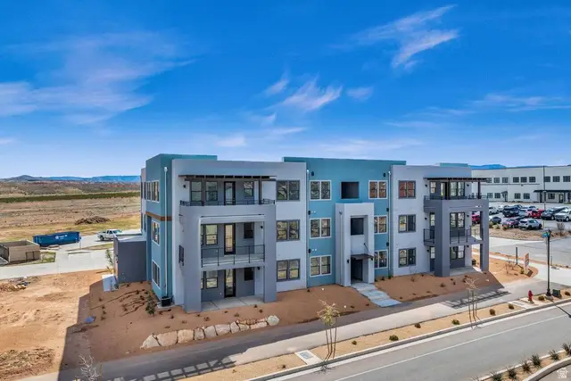 5599 S Carnelian Pkwy #204, Saint George, UT 84790 - #1