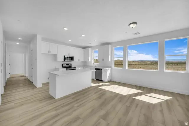 5599 S Carnelian Pkwy #204, Saint George, UT 84790 - #2