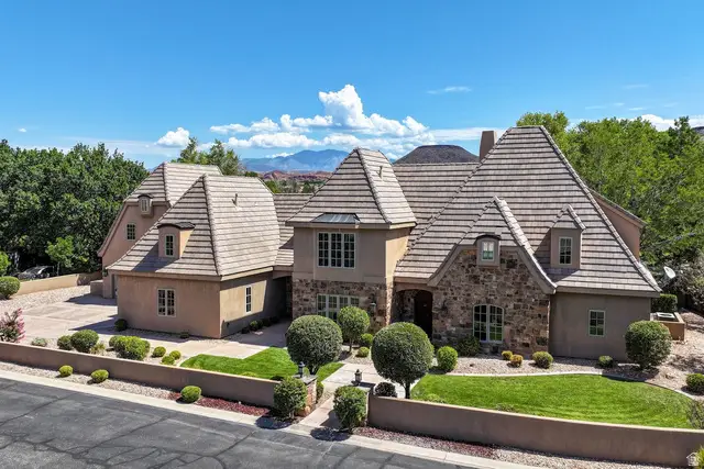 1548 W Woods View Ln, Saint George, UT 84770 - #1